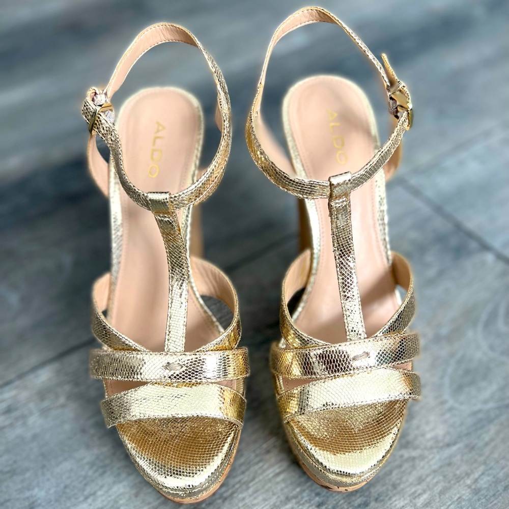 Aldo Gold platform Wedges
